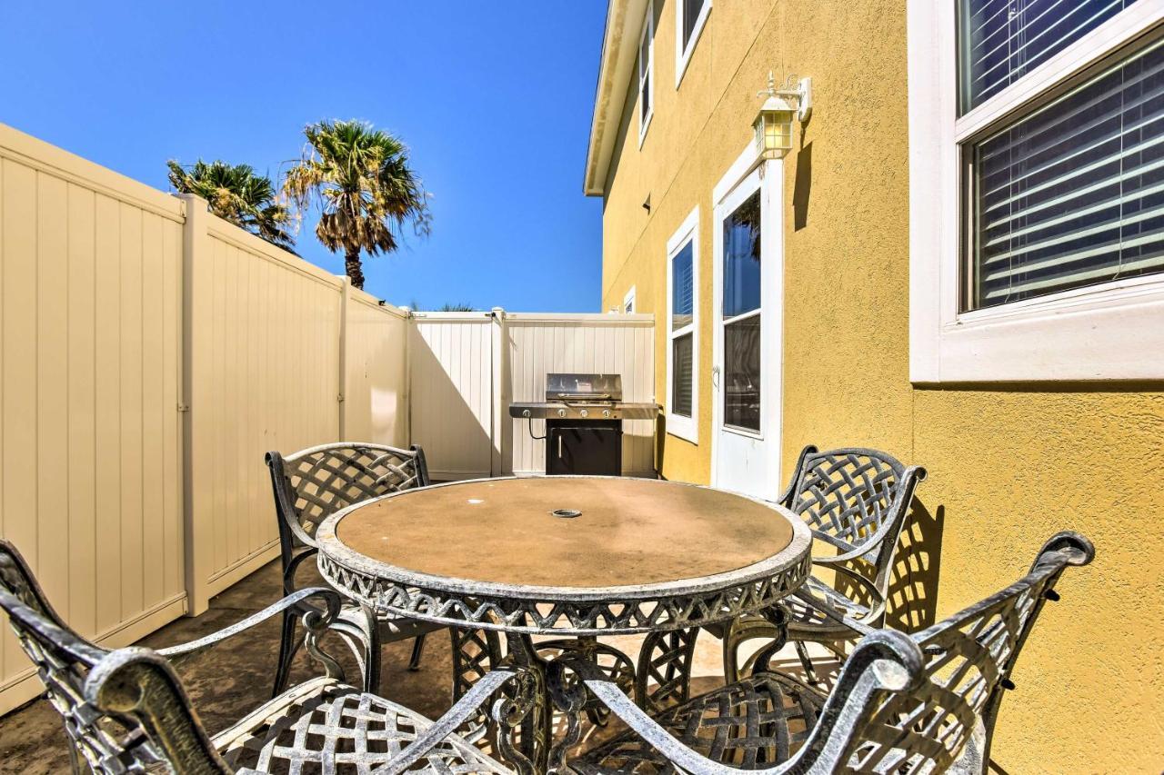 Waterfront Corpus Christi Townhome With Pool And Dock! Exterior foto